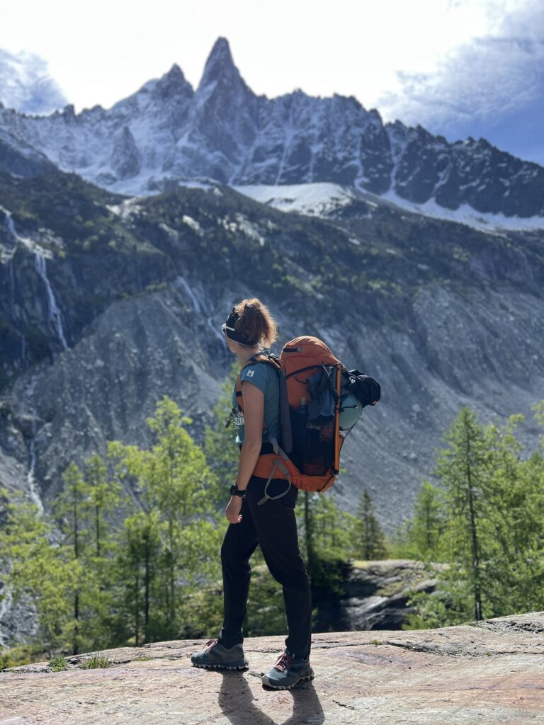 Le regard tourné vers les glaciers (@Aurélie Martin)